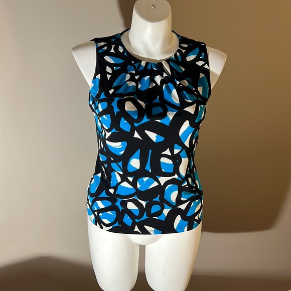 Calvin Klein sleeveless top Size Medium - Picture 1 of 9